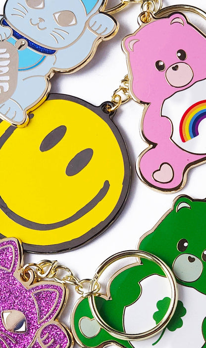 Llavero de gato azul de la suerte