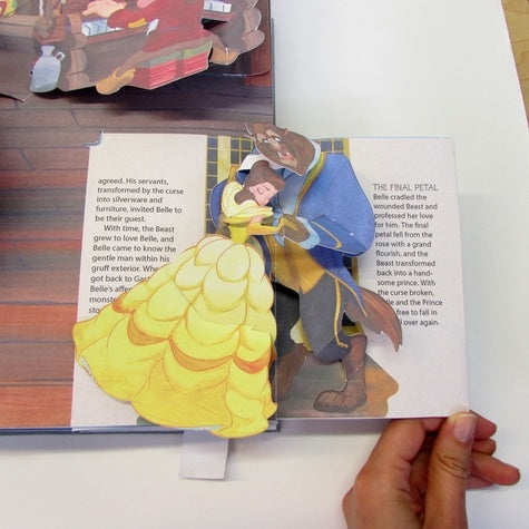 livre pop up magique princesses disney