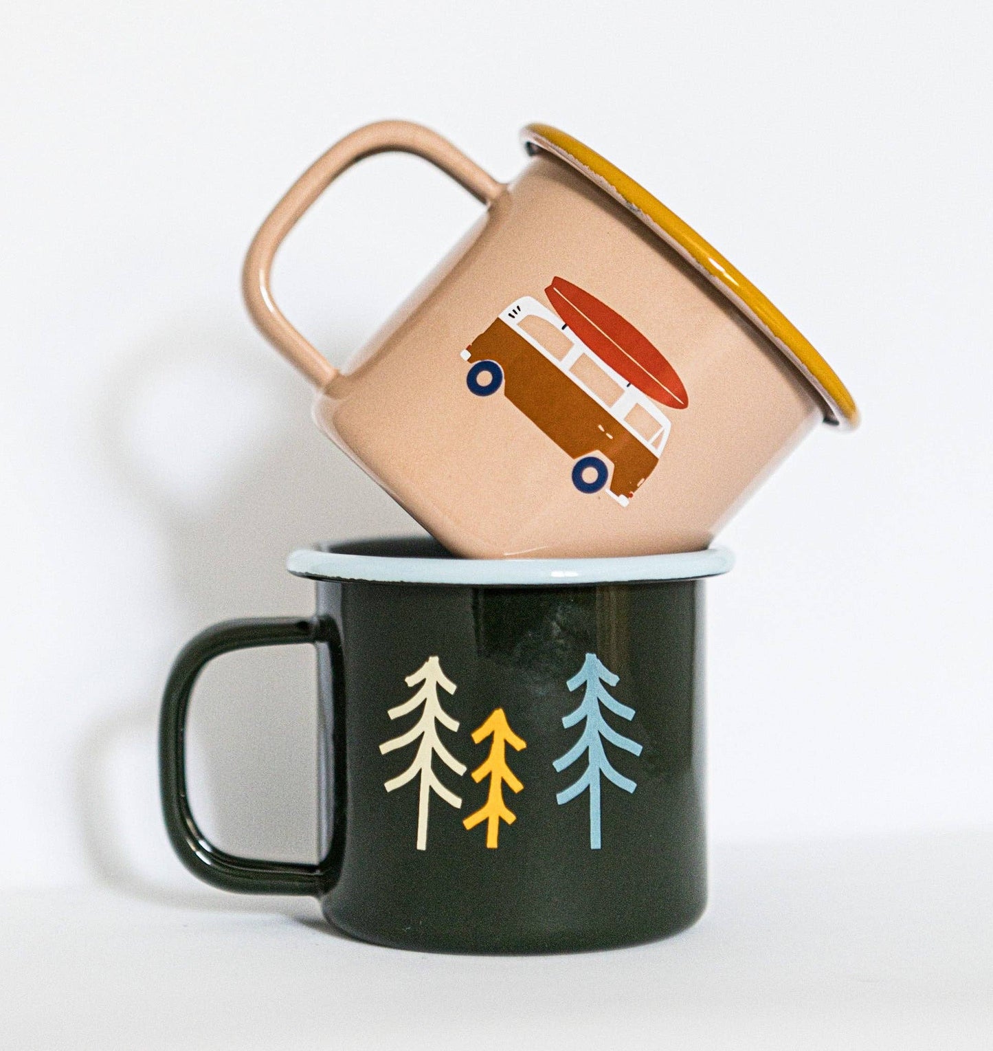 Small enamel mug “Go Camping”