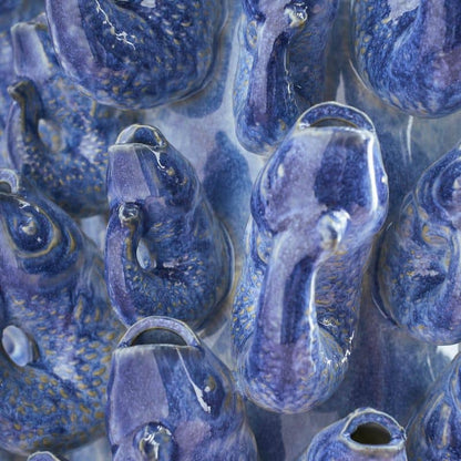 Vase banc de poissons, grès bleu, 24 x 24 x 32 cm
