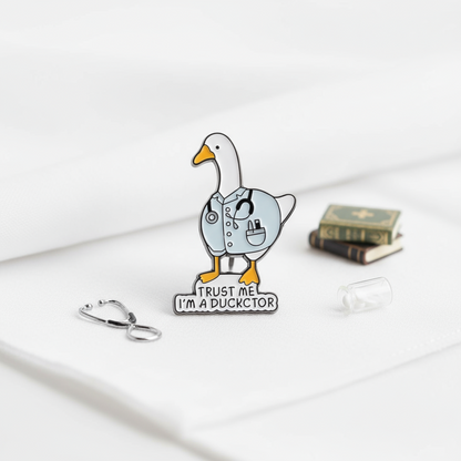Pin's Canard Blanc Ducktor