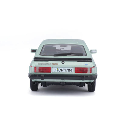 1:24 FORD CAPRI (1982) VERT CLAIR