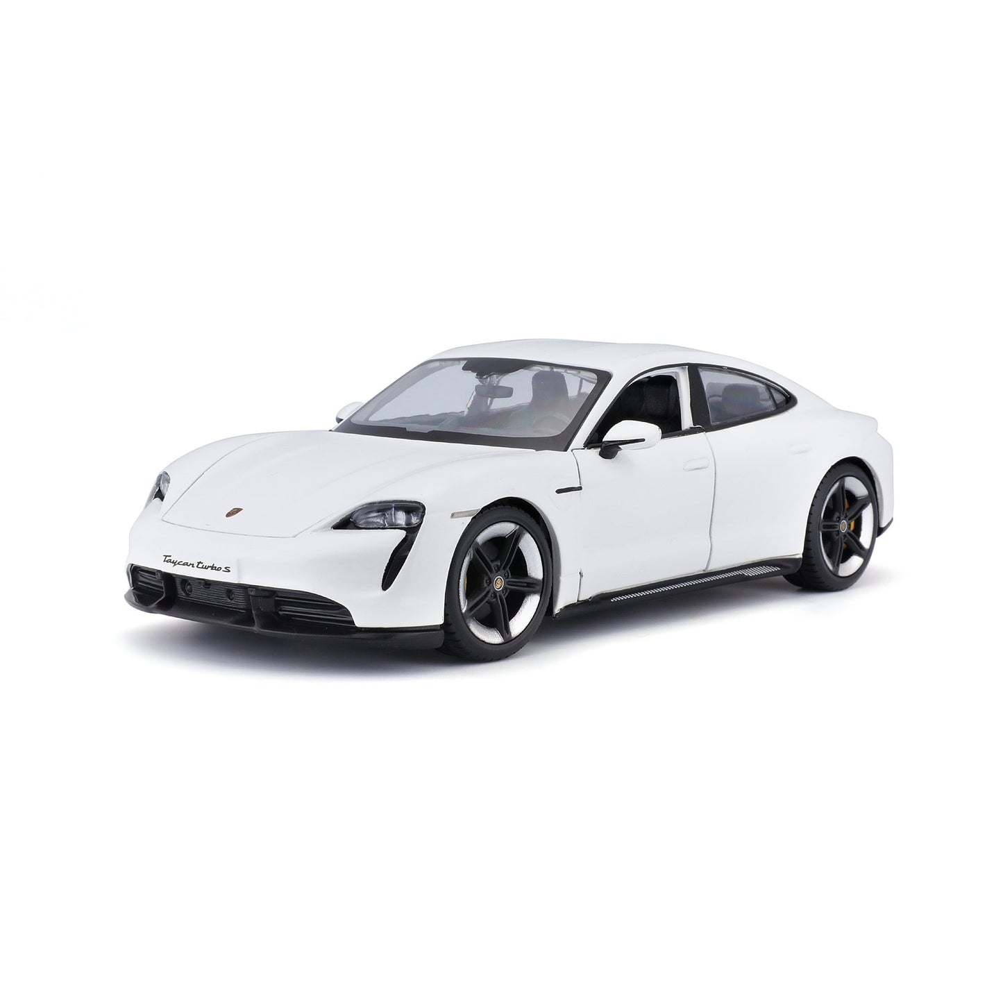 1:24 PORSCHE TAYCAN BLANCHE