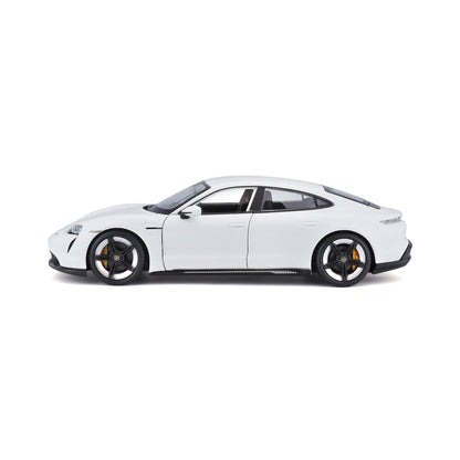 1:24 PORSCHE TAYCAN BLANCHE