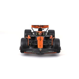 1:24 F1 MCLAREN MCL38 2024 AVEC CASQUE PIASTRI