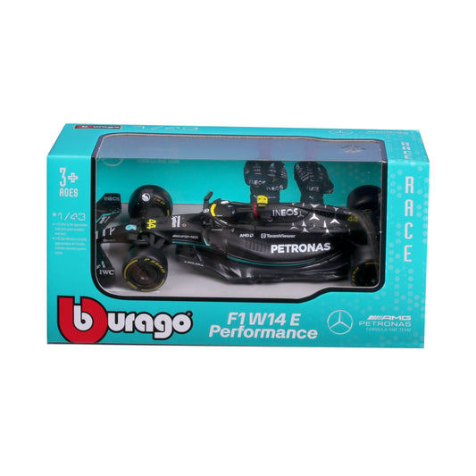 1:43 F1 MB W14 2023 HAMILTON DANS LE DISTRIBUTEUR