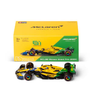 1:43 F1 MCLAREN MCL38 2024 AVEC CASQUE LIVRÉE PIASTRI SENNA