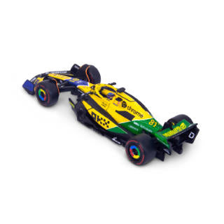 1:43 F1 MCLAREN MCL38 2024 AVEC CASQUE LIVRÉE PIASTRI SENNA