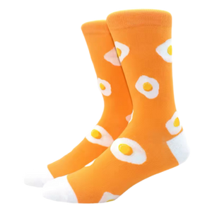 Ovo estrelado com meias laranja