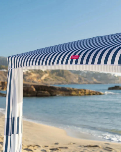 Toldo de playa con bolsillos de arena – SUNGOLD