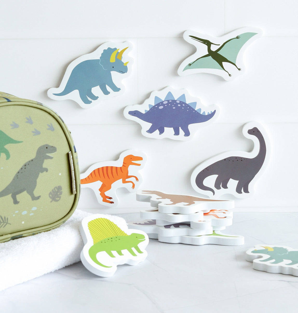 Jouets de bain en mousse - Dinosaures – vue 5 – A Little Lovely Company