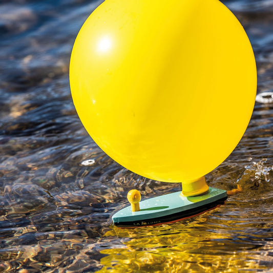 Pesters Balloon Boat - La Paloma