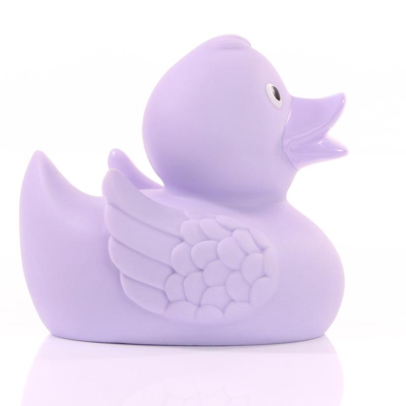 Canard Violet Pastel avec Ailes