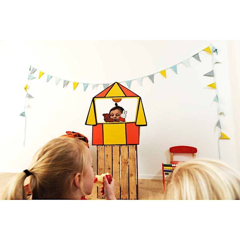 Puppet Theatre Miffy Mister Tody - OFCK.fr