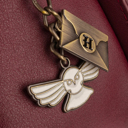 Bolso tipo cartera con dijes de Harry Potter - Hogwarts
