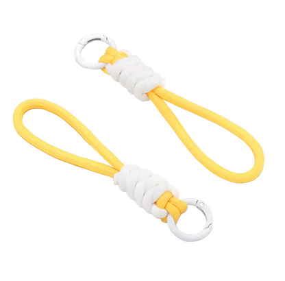 Llavero de cuerda trenzada