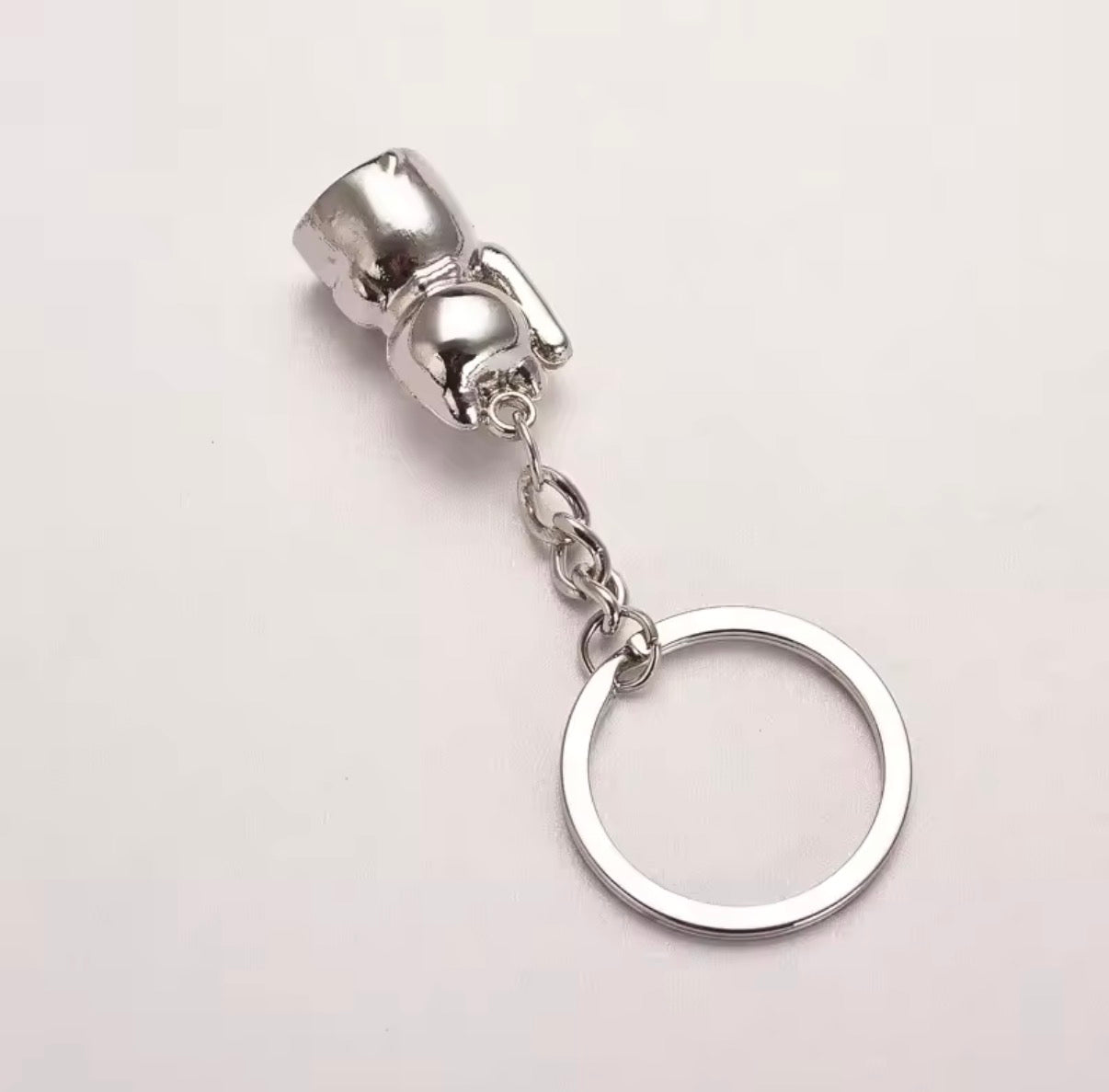 Llavero gato de la suerte