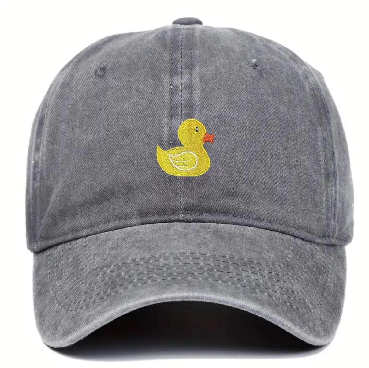 Gorra lavada con pato amarillo bordado