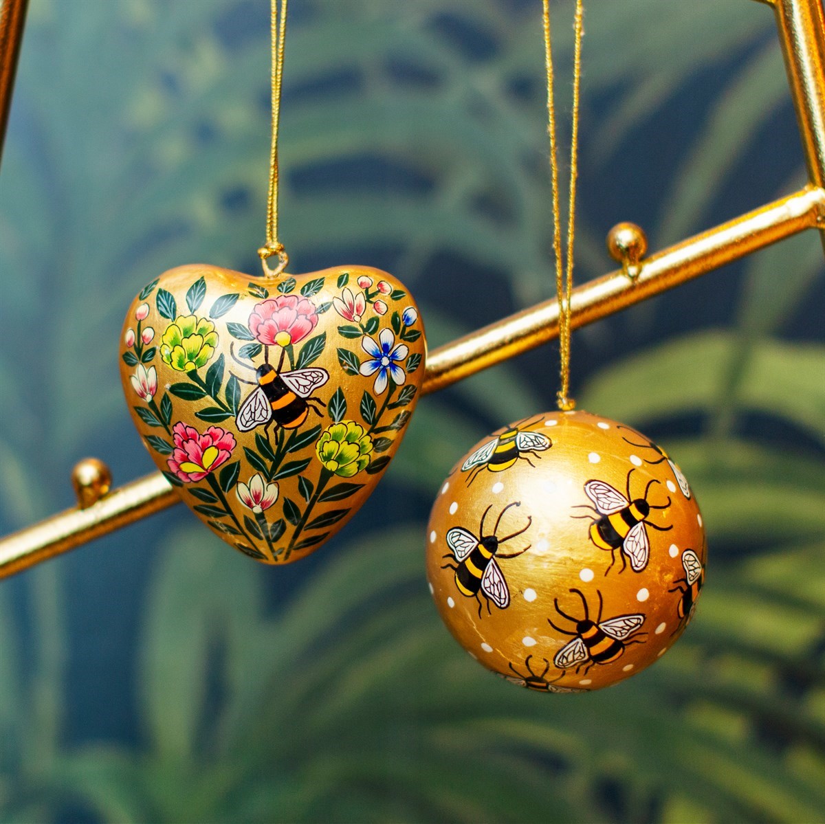 Adorno navideño de abeja