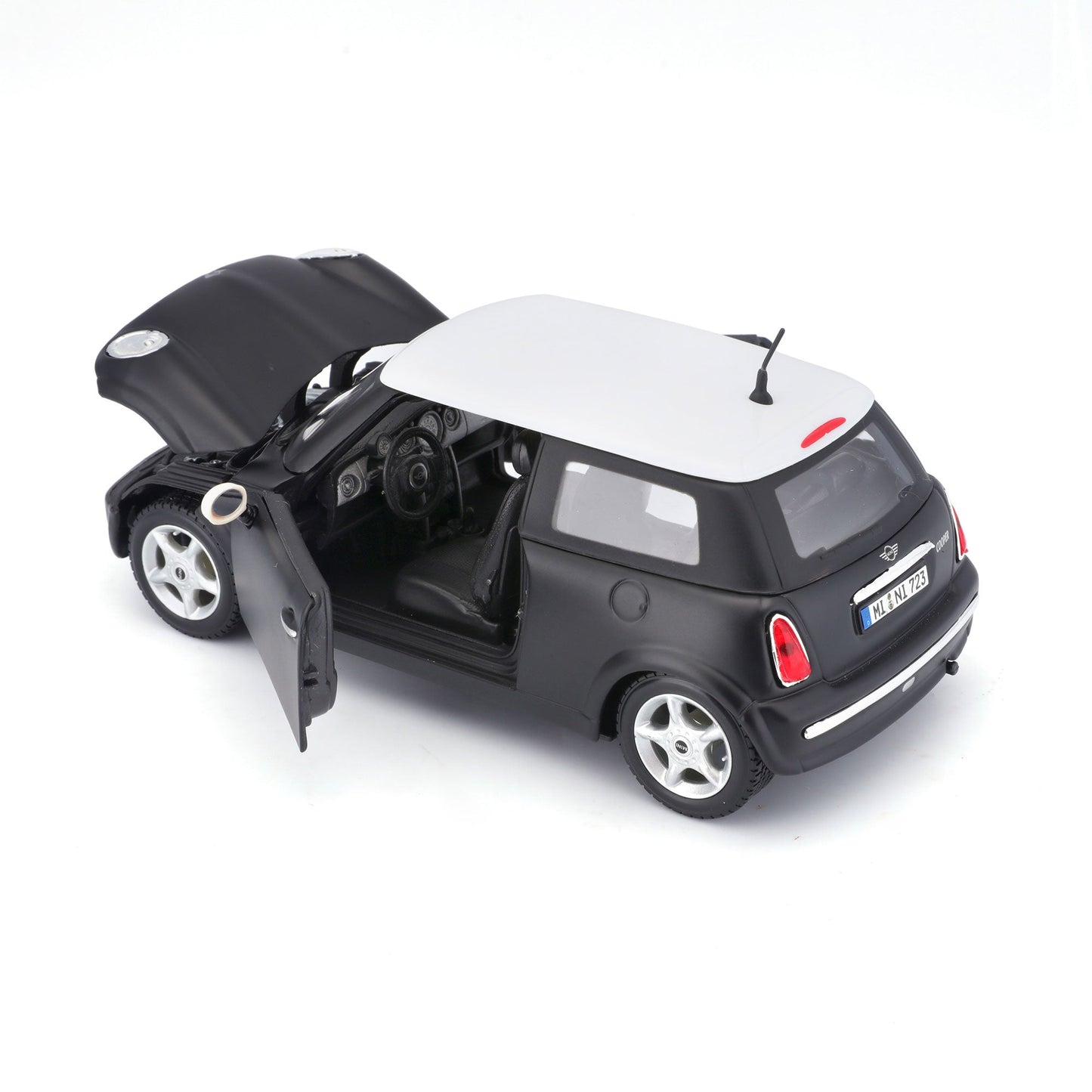1:24 MINI COOPER NOIRE