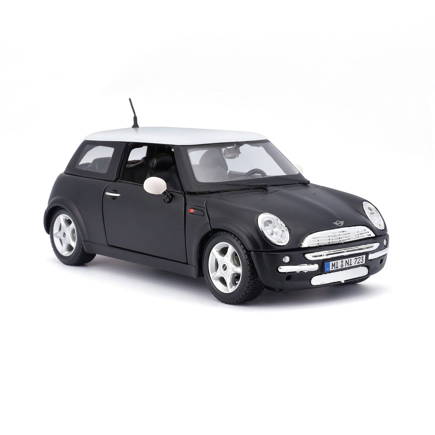 1:24 MINI COOPER NOIRE