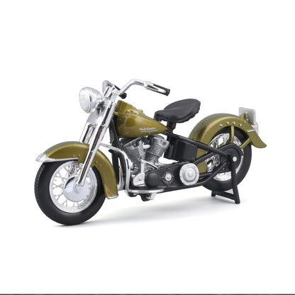 1:18 HARLEY DAVIDSON DECADE DUOS 12PC ASSORTMENT