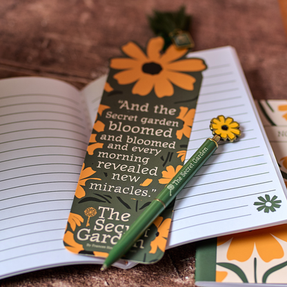 Marque-page avec breloque et pompon The Secret Garden