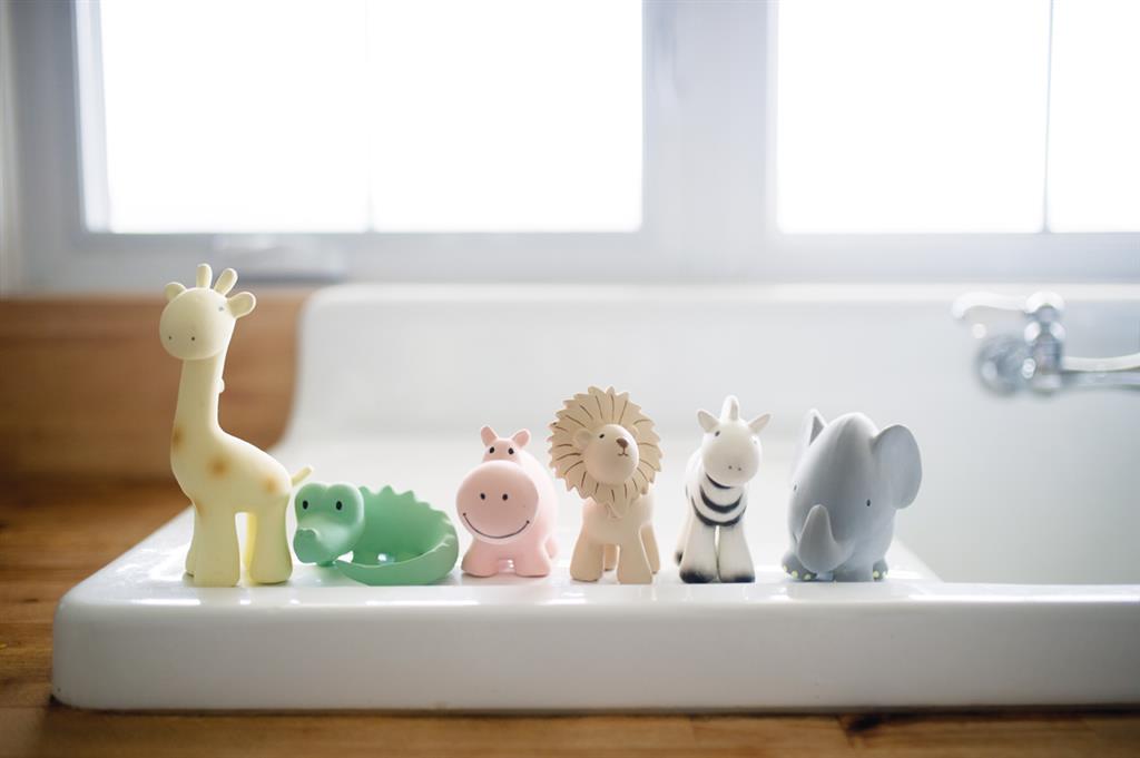 Set van 6 dierentuindieren – Rammelaar, bijtspeeltje & bad
