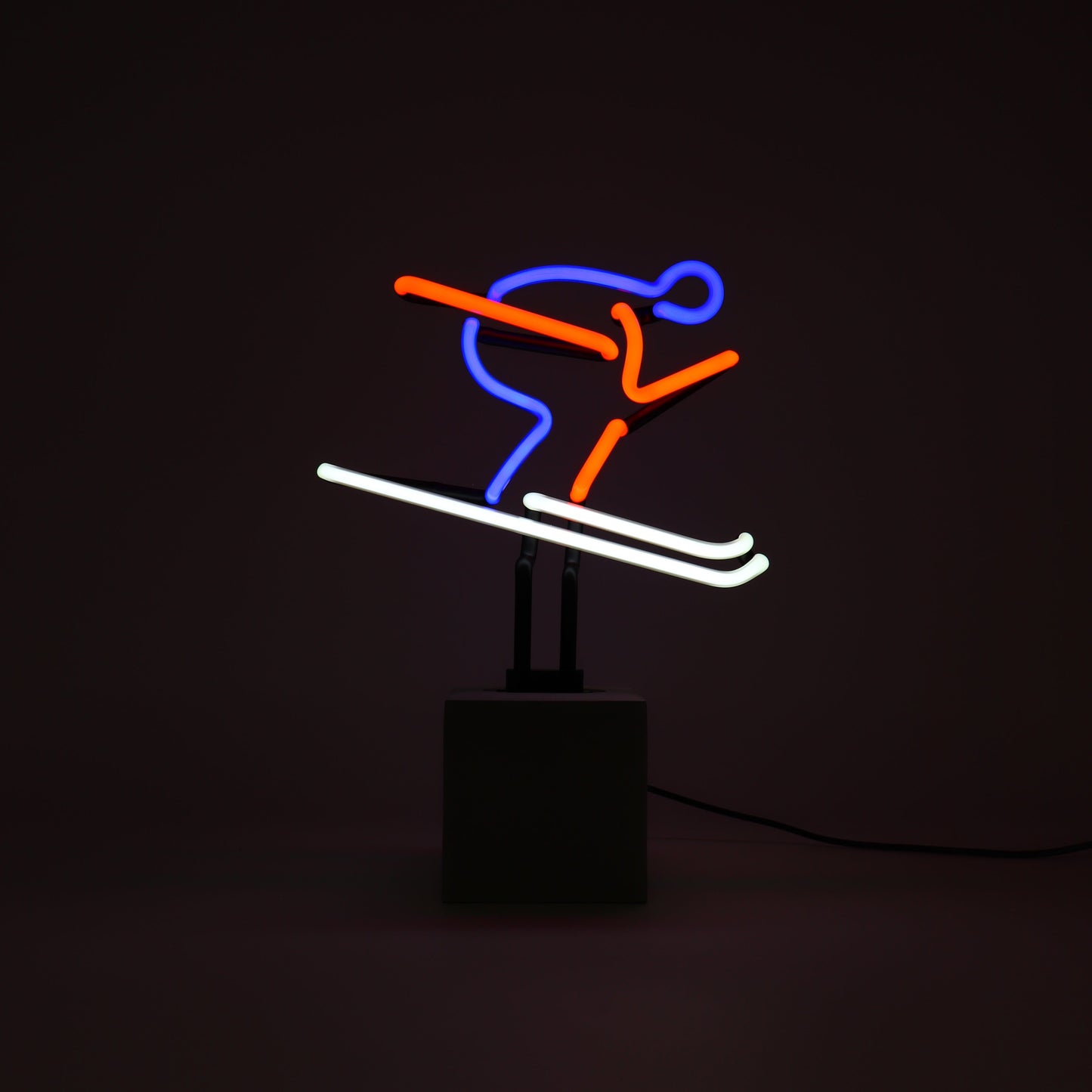 Panneau néon "Ski" rouge, bleu et blanc