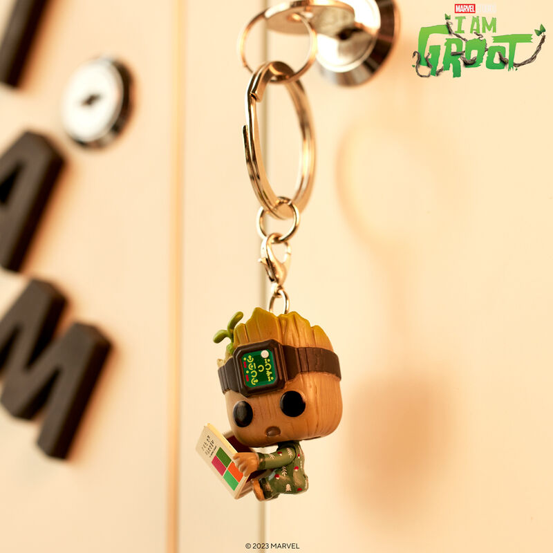 Pop! Sleutelhanger Groot in pyjama met een boek