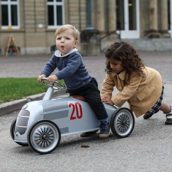 Jinete Mercedes-Benz W 25 Silver Arrow