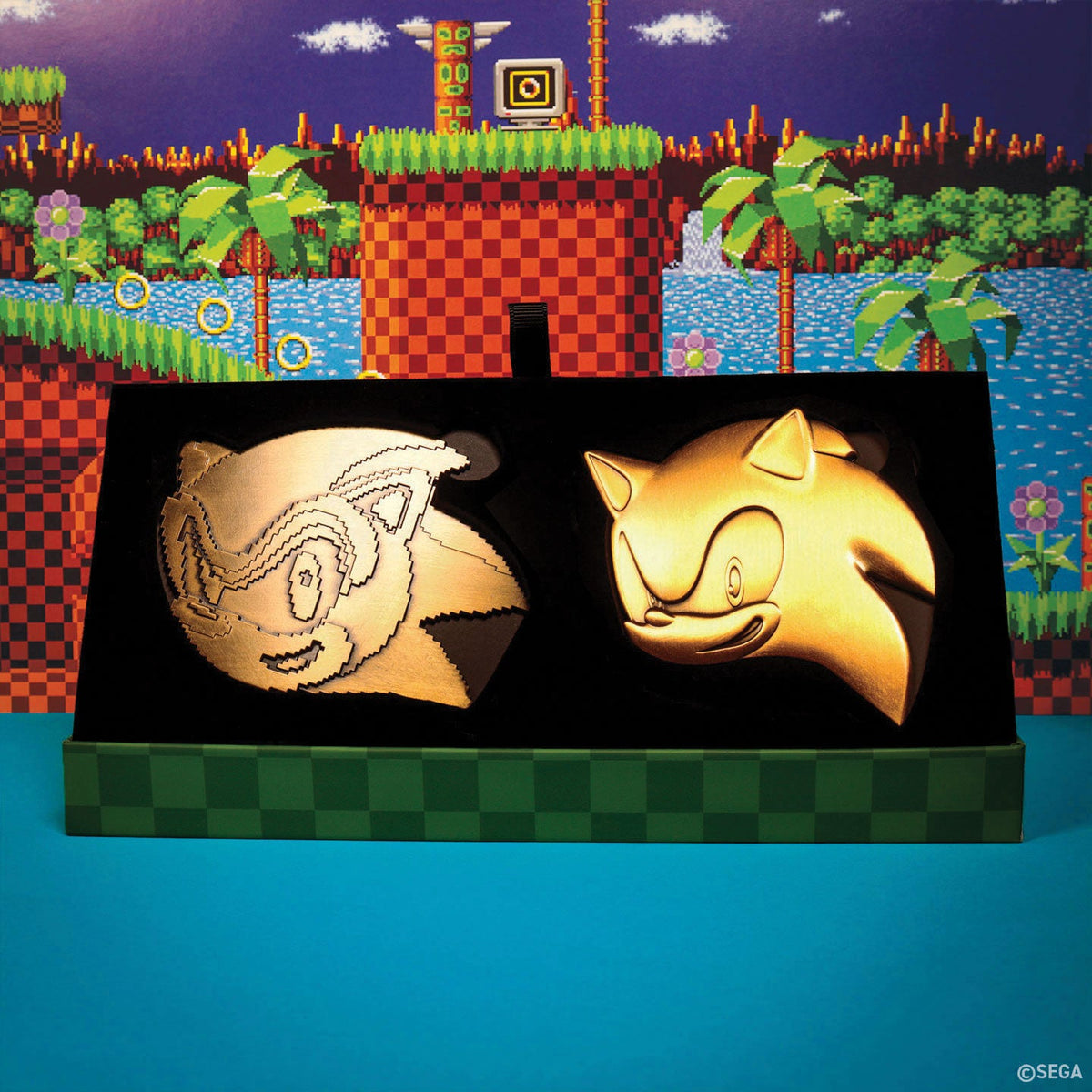 Sonic the Hedgehog – 35th Anniversary Limited Edition Then & Now Medallion Set