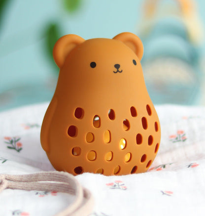 Hochet en silicone - Ours – vue 5 – A Little Lovely Company