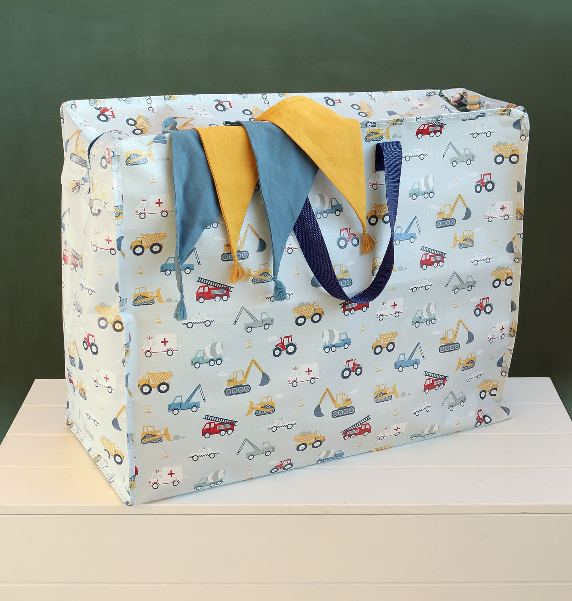 Grand sac de rangement XL - Véhicules – vue 3 – A Little Lovely Company