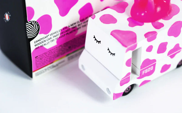 Furgone in legno Candycar World - Strawberry Moo 