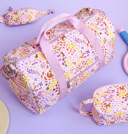 Sac de voyage enfant - Jardin fleuri – vue 3 – A Little Lovely Company