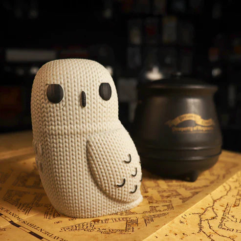 Hedwig - Hecho a mano por robots N°068
