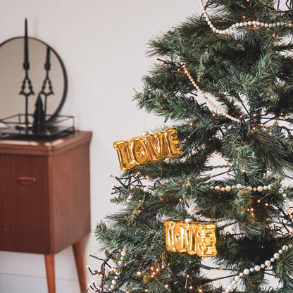 A la mierda la bola de Navidad dorada