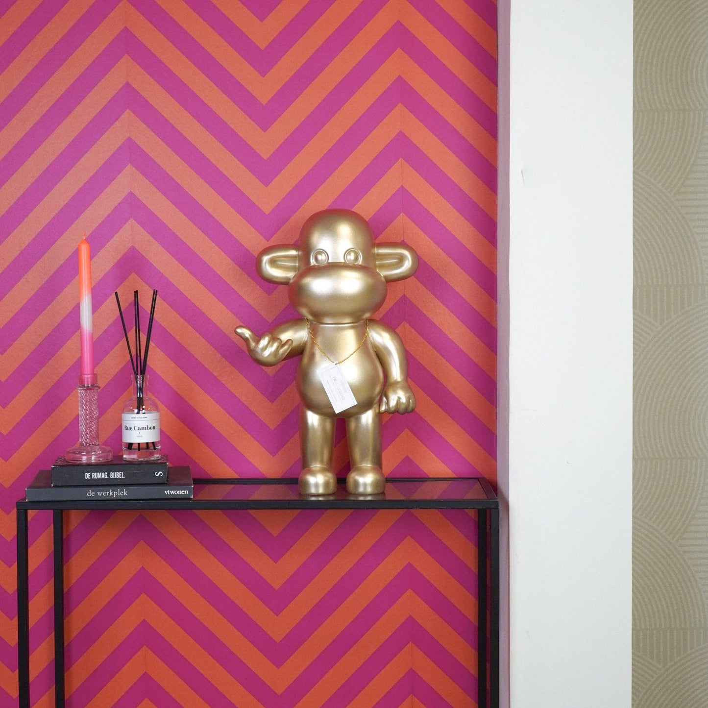 Ornament - Hanging Loose Monkey Figurine 'The Legend' - Polyresin - Gold - 33x21x50cm