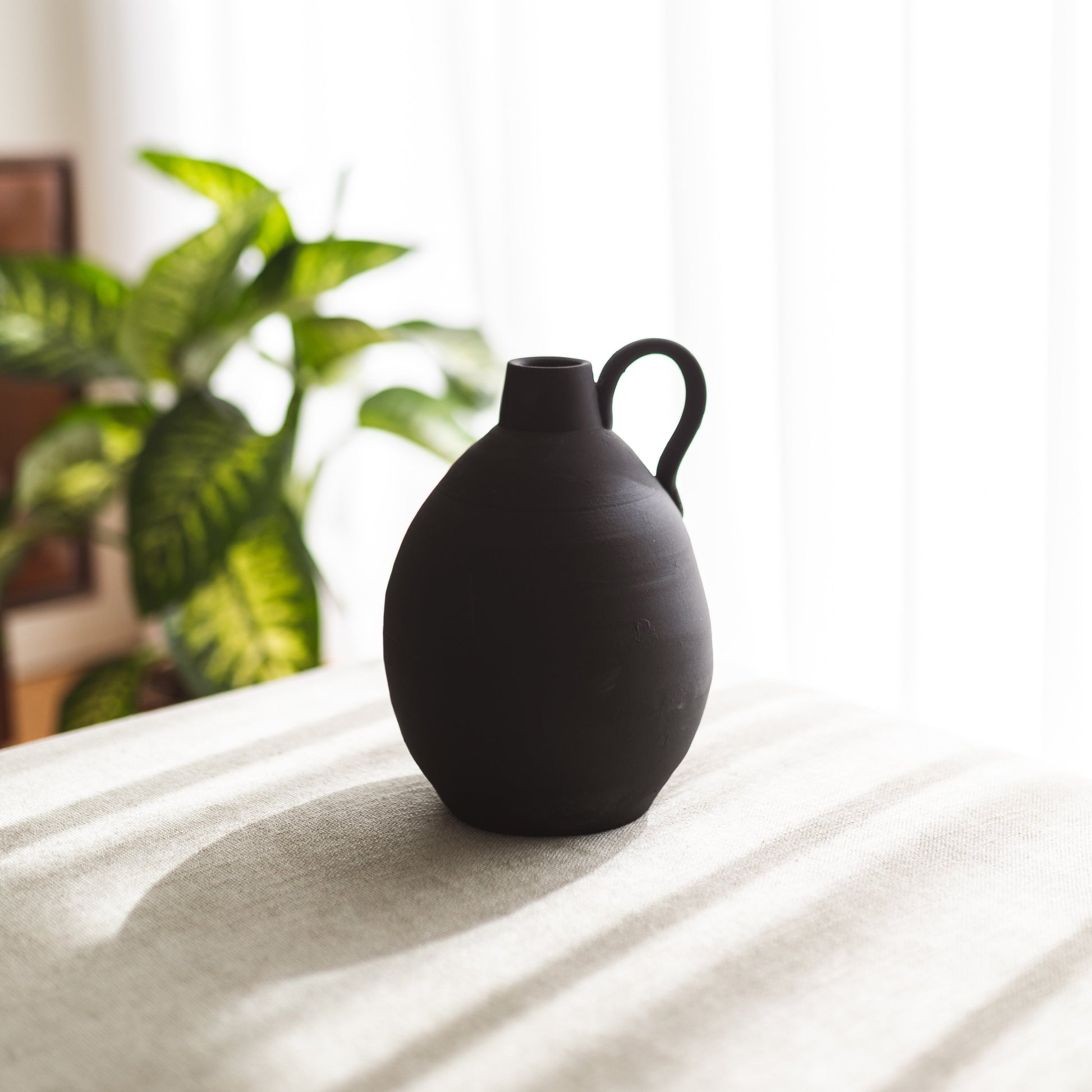 Vase décoratif Pescara en céramique – Oito.Atelier – vue 4