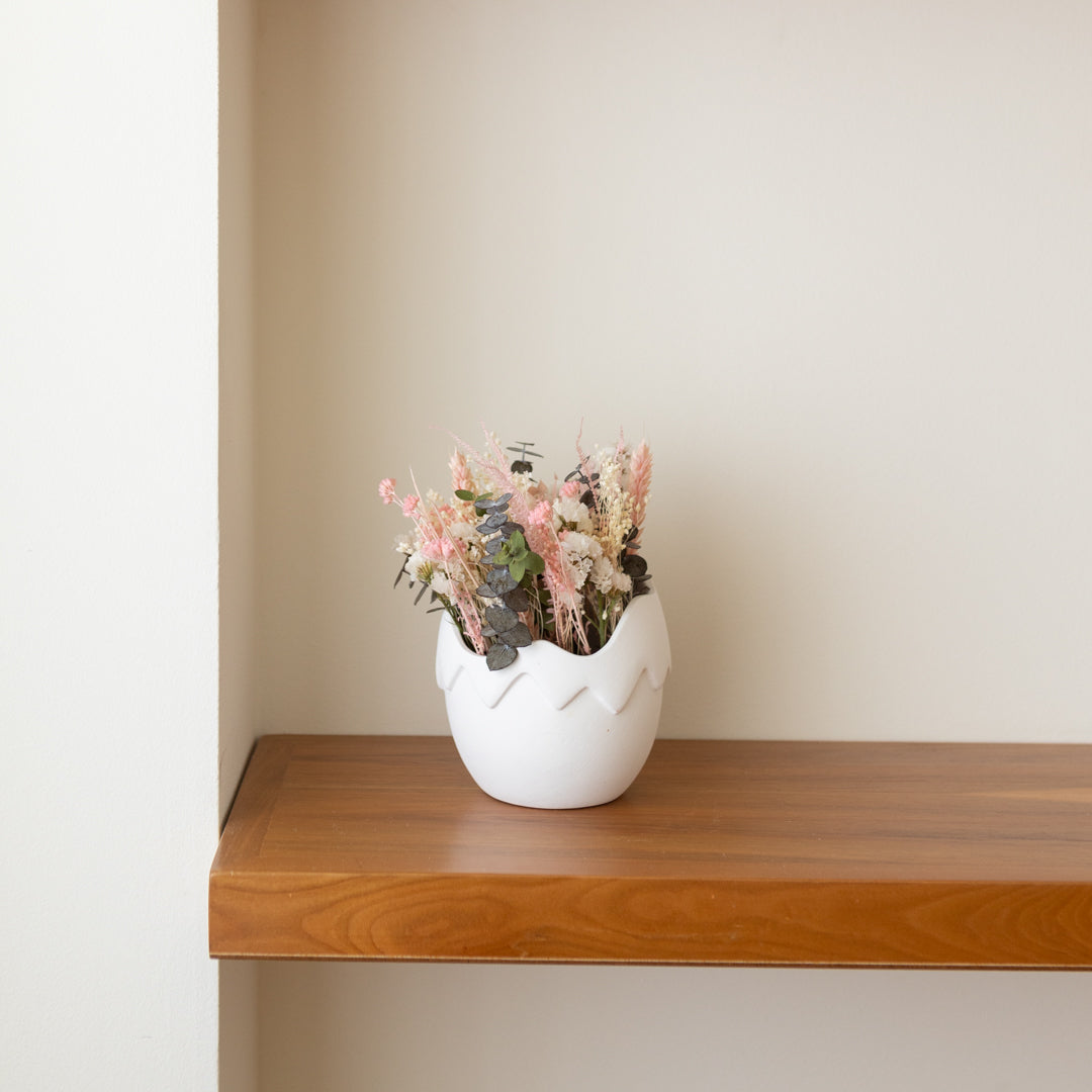 Œuf de Pâques décoratif en céramique