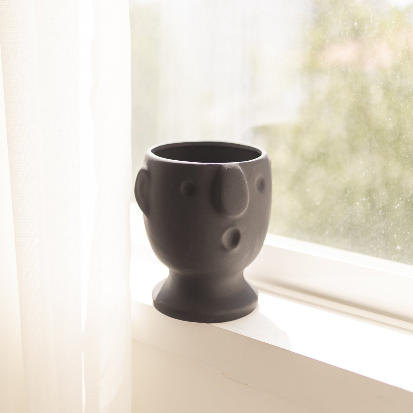 Vase visage surpris en céramique – Oito.Atelier – vue 3