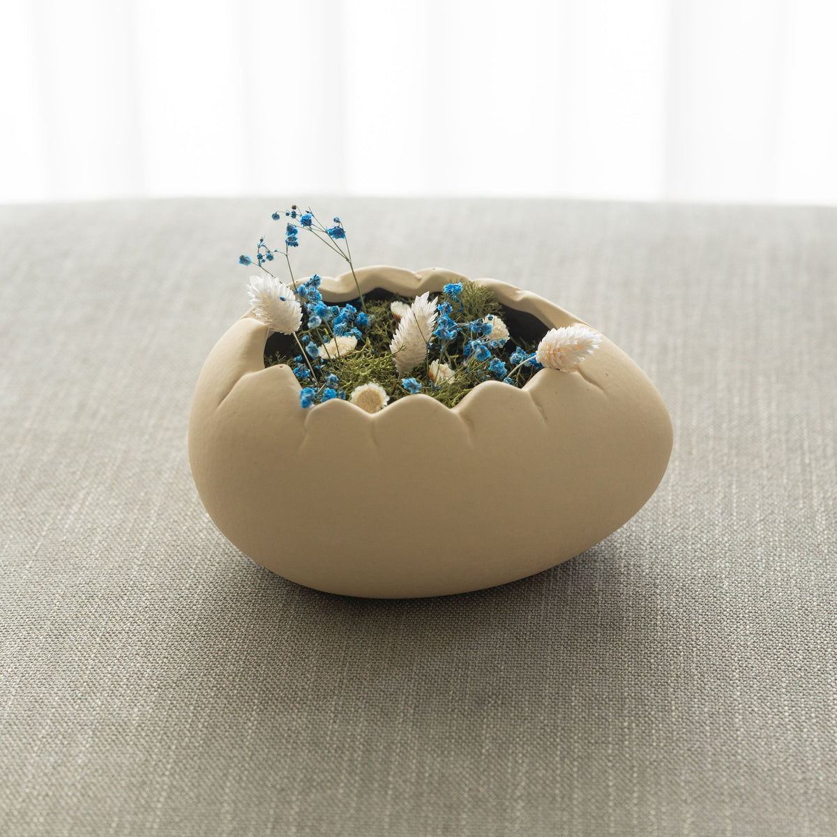 Œuf de Pâques ouvert en céramique – Oito.Atelier – vue 9