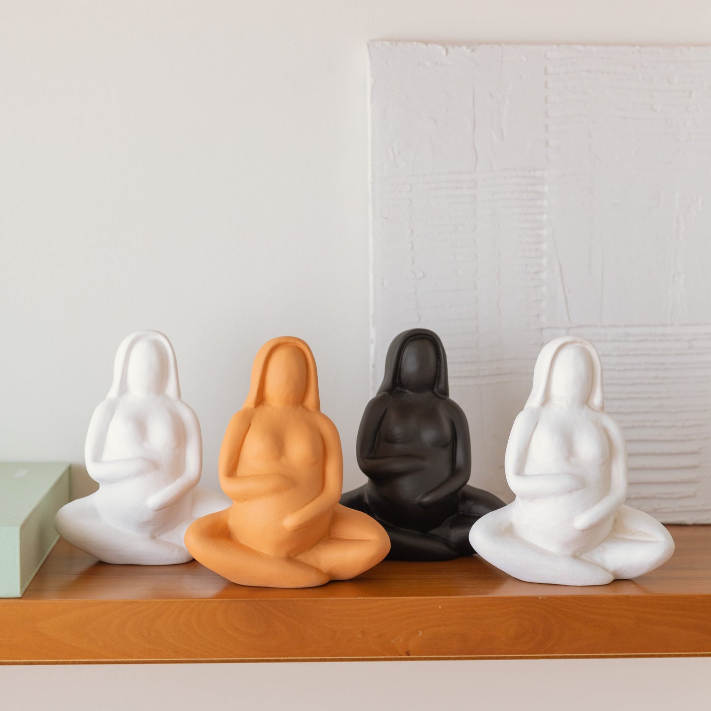 Vase sculptural Femme enceinte en céramique – Oito.Atelier – vue 14
