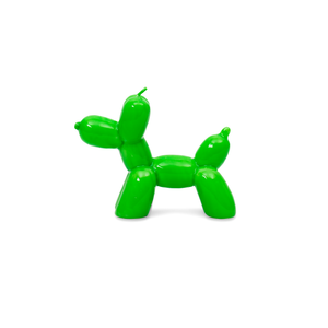 Vela de perro con globo verde