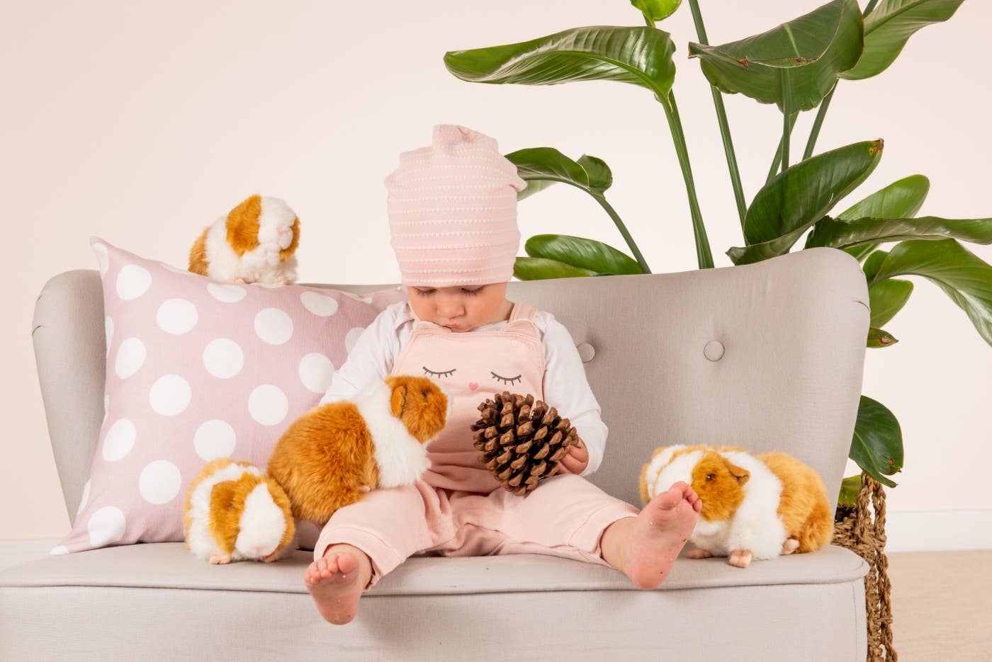 Peluche de conejillo de indias dorado/blanco