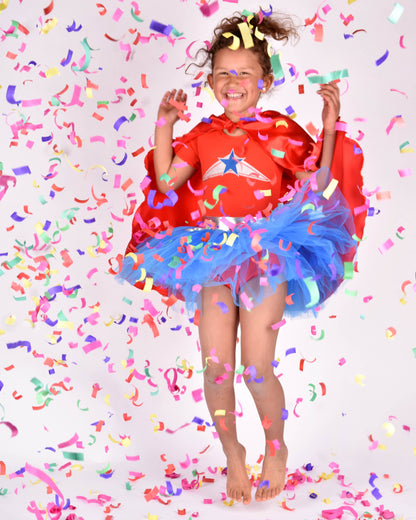 Super Wondergirl avec cape 110-116 cl 4-6 ans