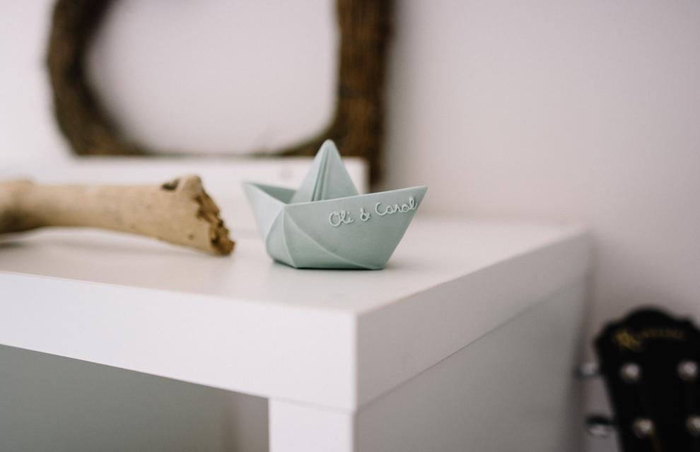 Bateau Origami Menthe – Jouet de Bain et Dentition Bébé