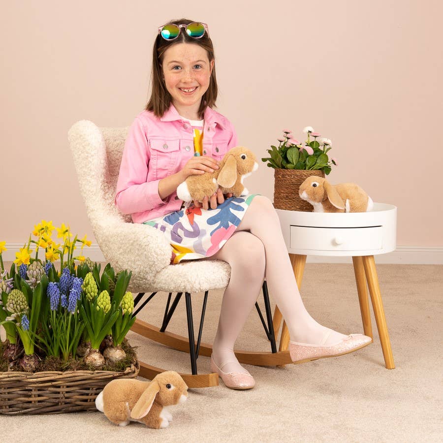 Beiges Widderkaninchen-Plüschtier – 23 cm