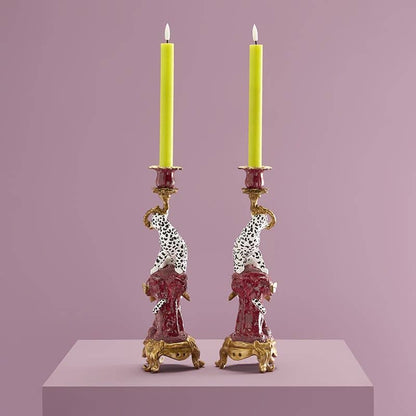 Chandelier Leo, 2 sortes. Résine de poly, 11 x 10,5 x 33 cm